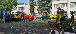 photo_5438658040170662540_y.jpg