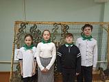 2 декабря во всех классах школы прошли «Разговоры о важном» на тему «Миссия - милосердие. Ко Дню волонтёра». Наши школьные волонтеры постоянно заняты добрыми делами. В данное время они помогают плести маскировочные сети для сво.